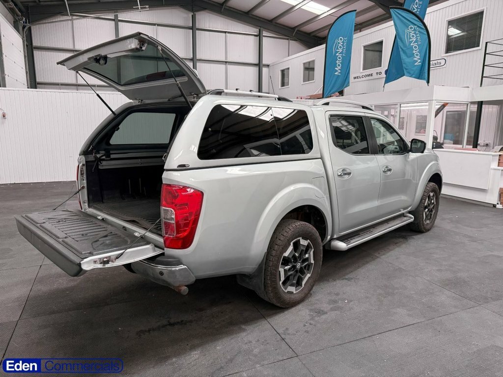 Nissan Navara 2L Tekna Silver #5