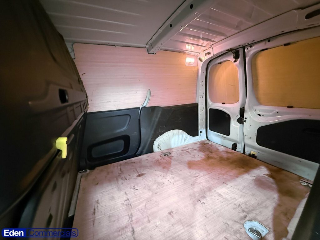 Citroen Berlingo 1.5 Bluehdi 650Kg Enterprise Ed 100Ps 6 Spd Ss Black #10