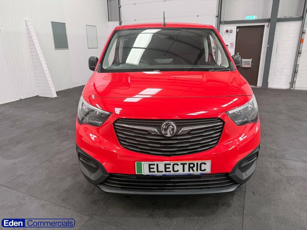 Vauxhall Combo-e Life 52Kwh Design XL Mpv 7.4Kw Charg #9