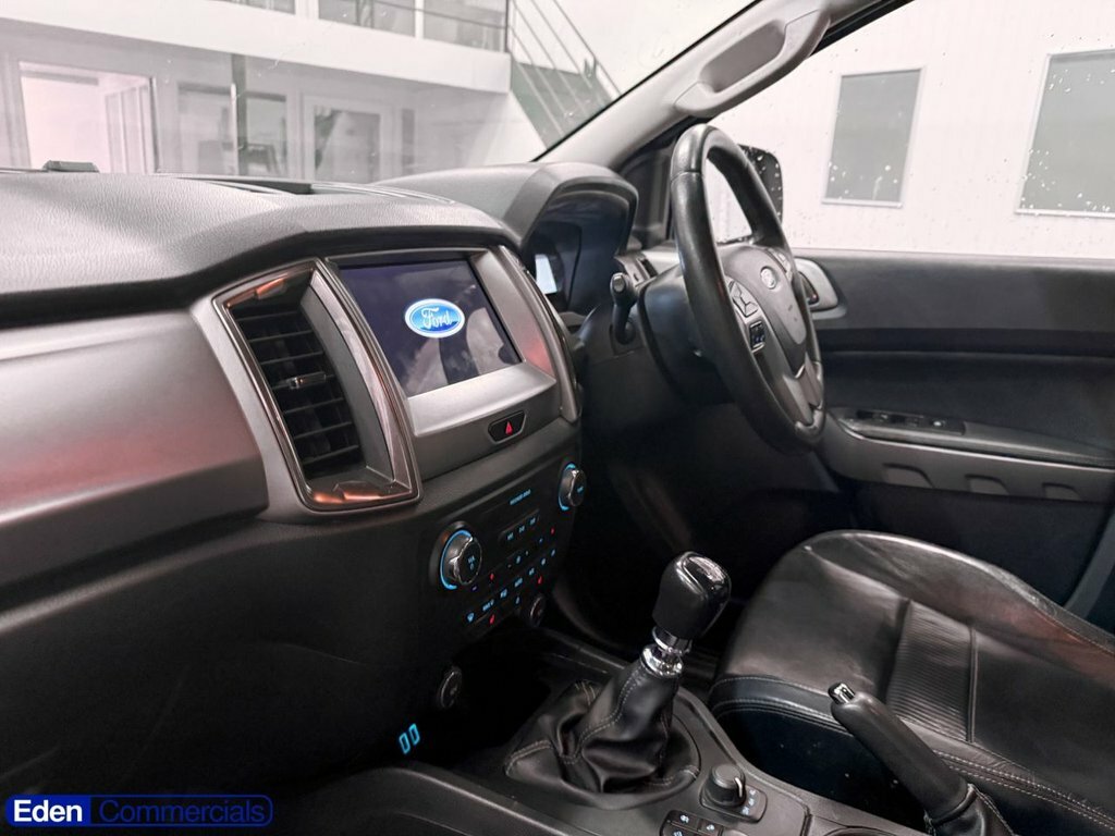 Ford Ranger 2L Limited White #3