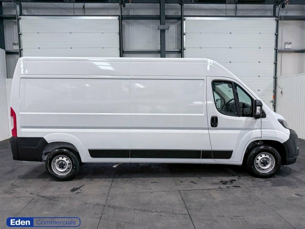 Peugeot Boxer 2L Professional White #2