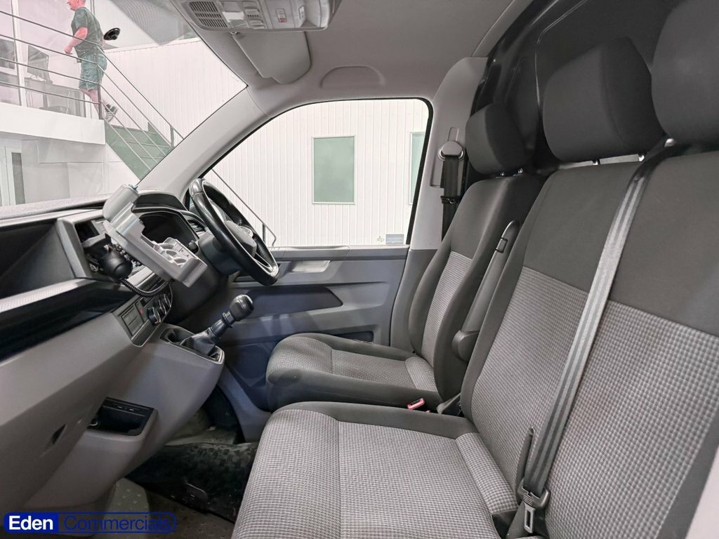 Volkswagen Transporter 2.0 Tdi T28 Highline Panel Van F White #14