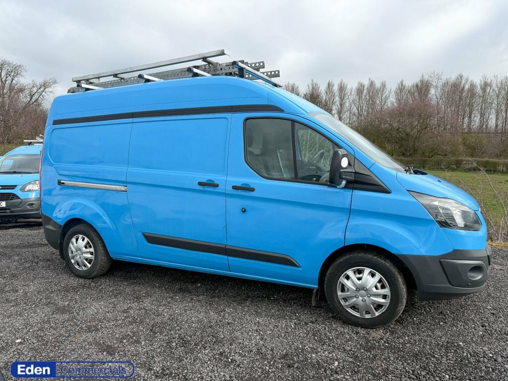 Ford Transit Custom Custom 290 Tdci 125 L1h2 Limited Swb High Roof Fwd Black #2