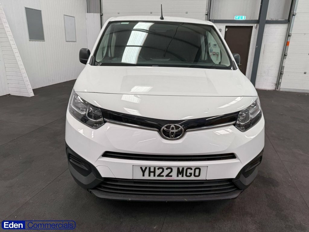 Toyota Proace City 1.5L Active White #6