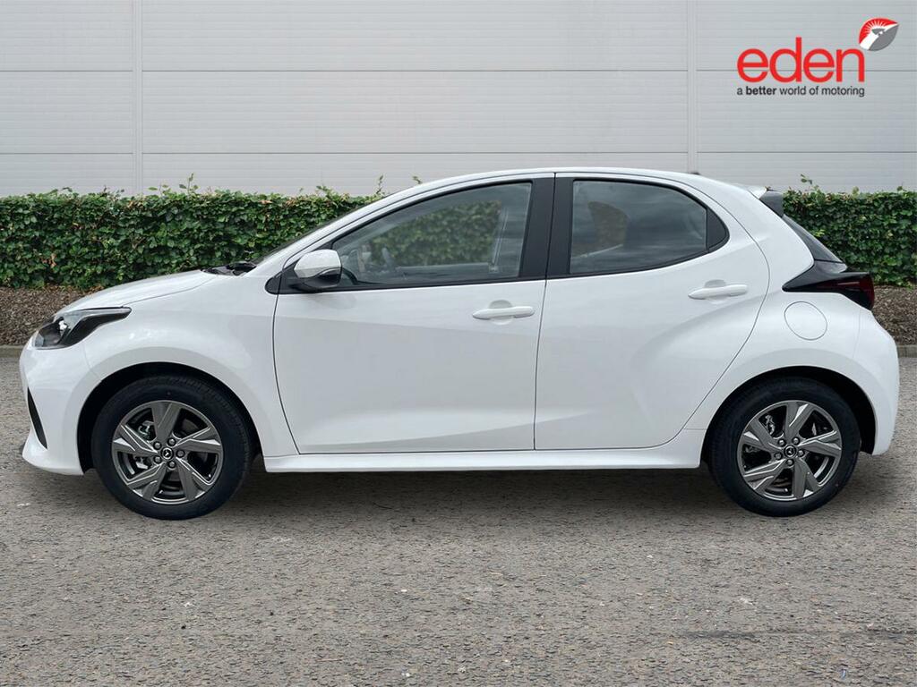 Mazda 2 Exclusive Line #4