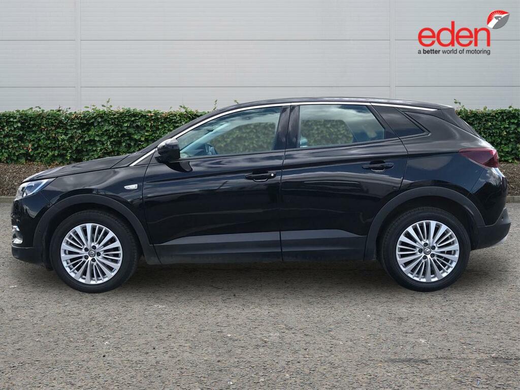 Vauxhall Grandland X Tech Line Nav Black #4
