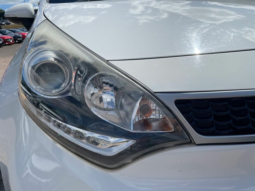 Kia RIO 1.25 Sr7 Hatchback Euro 6 84 Bh White #21