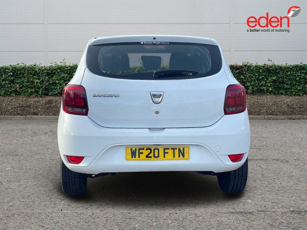 Dacia Sandero Essential White #6