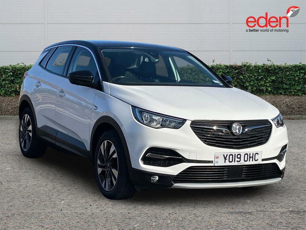 Vauxhall Grandland X Sport Nav White