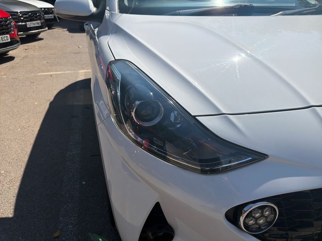Hyundai I10 1.2 Premium White #21