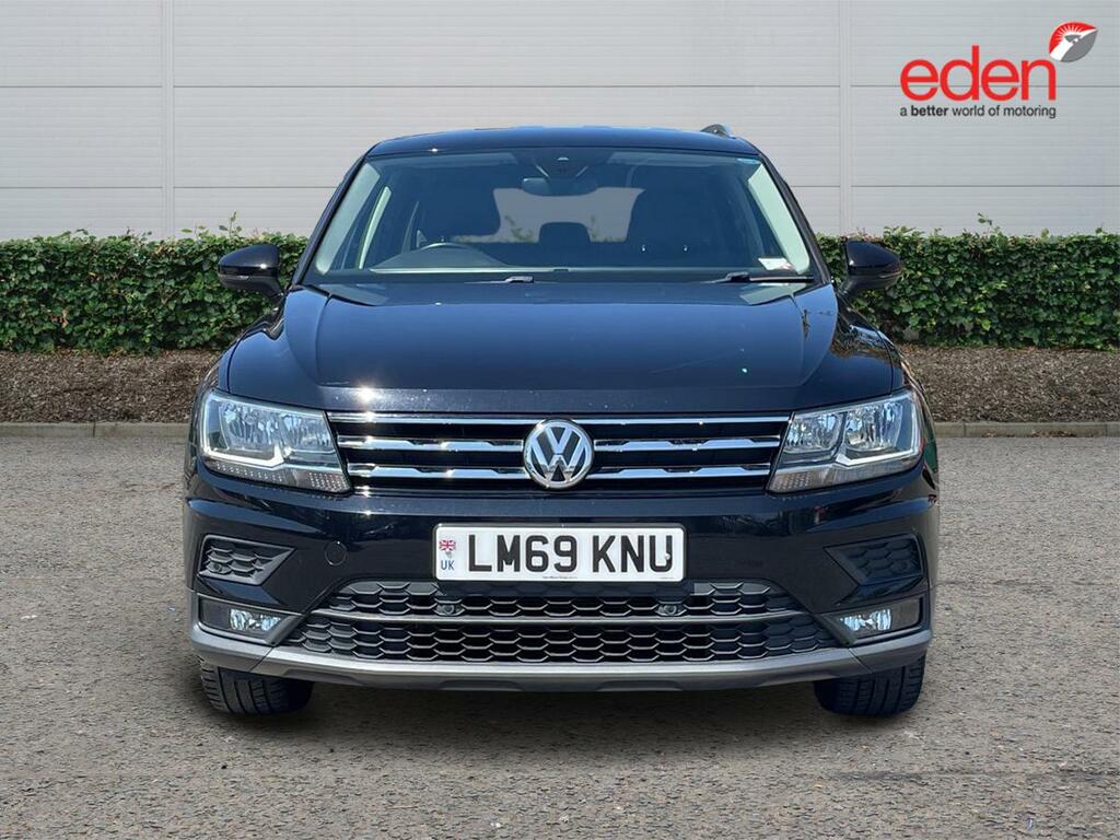 Volkswagen Tiguan Allspace Match Black #2