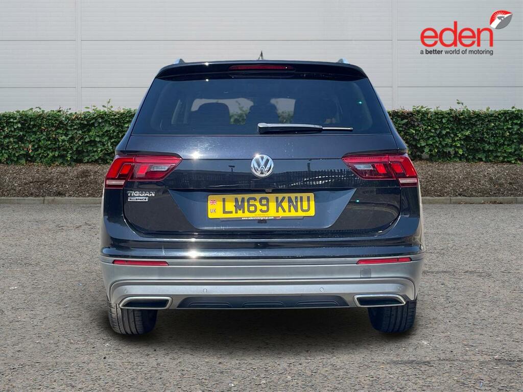 Volkswagen Tiguan Allspace Match Black #6