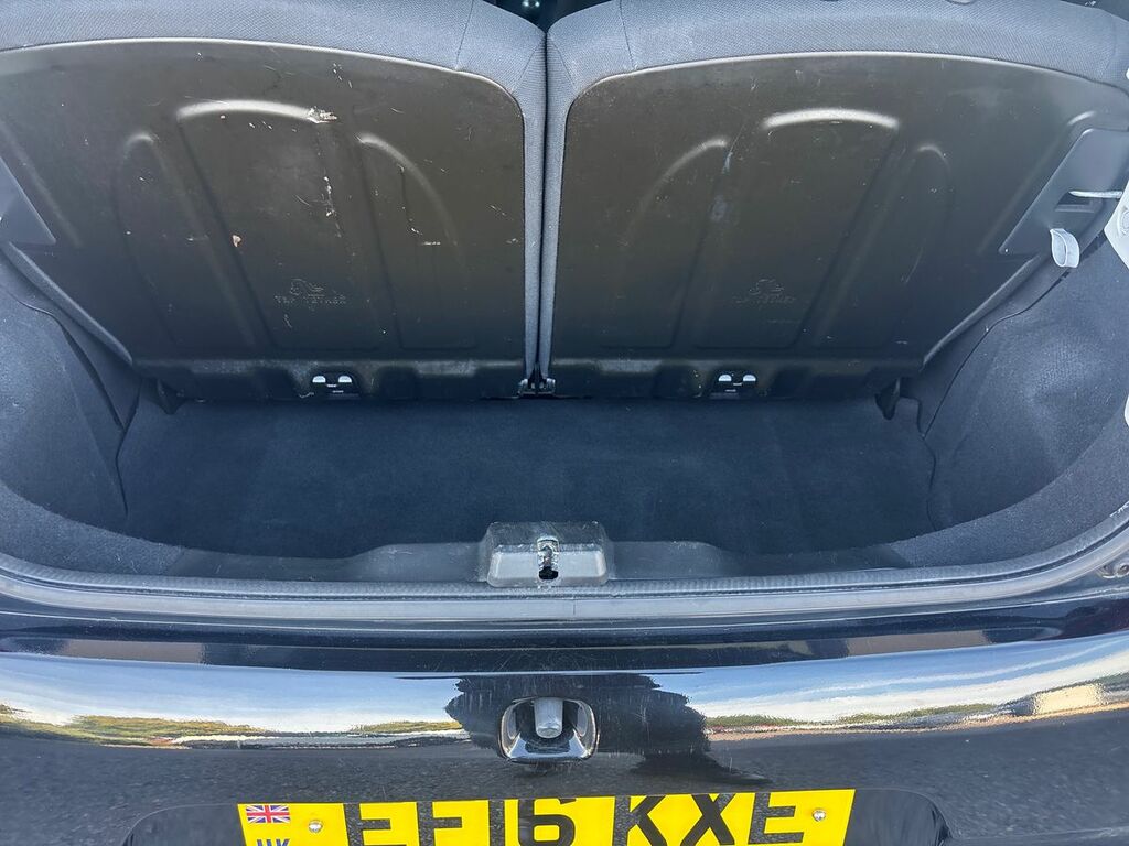 Peugeot 108 1.2 Puretech Roland Garros White #12