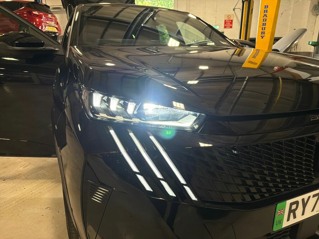 Peugeot 3008 1.2 Hybrid 145 Gt E-dsc6  #21