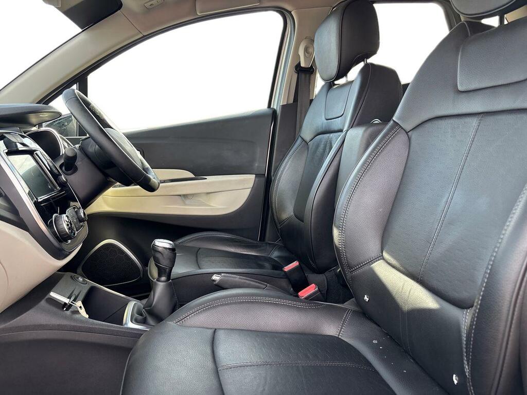 Renault Captur Suv 1.5 Dci Energy Signature X Nav Euro 6 Ss White #10