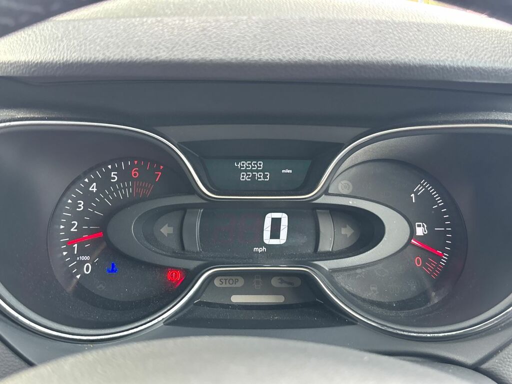 Renault Captur Suv 1.5 Dci Energy Signature X Nav Euro 6 Ss White #14