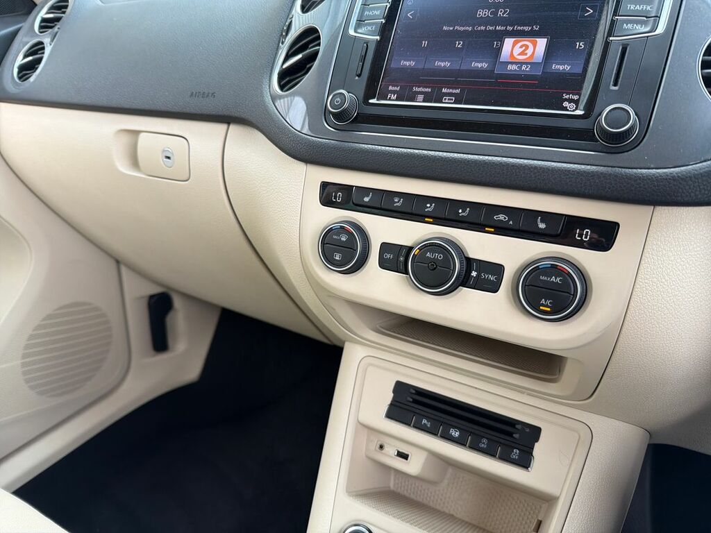 Volkswagen Tiguan Tiguan Match Edition Tdi Bluemotion Technology 4Mo Grey #18