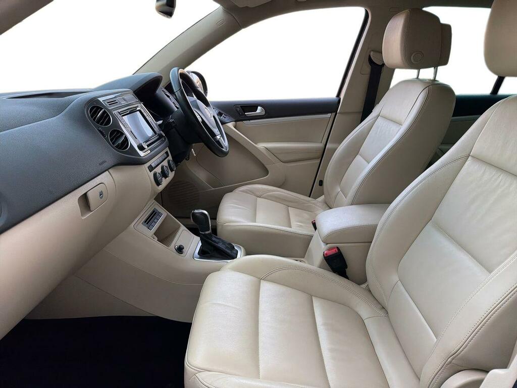 Volkswagen Tiguan Tiguan Match Edition Tdi Bluemotion Technology 4Mo Grey #10