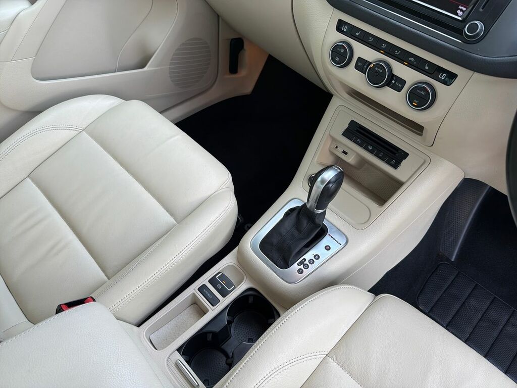 Volkswagen Tiguan Tiguan Match Edition Tdi Bluemotion Technology 4Mo Grey #19