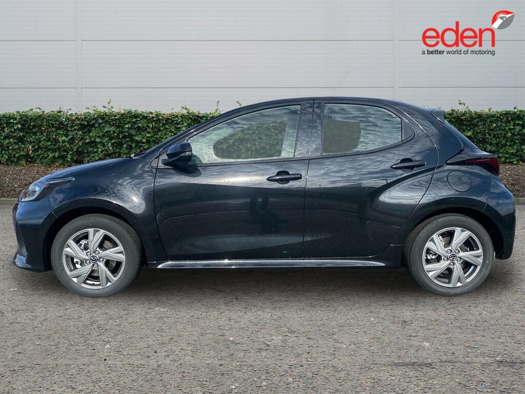 Mazda 2 Exclusive Line #4