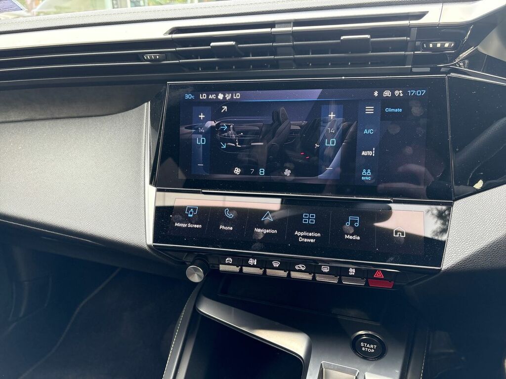 Peugeot 308 1.2 Hybrid 136 Gt E-dsc6 Blue #18