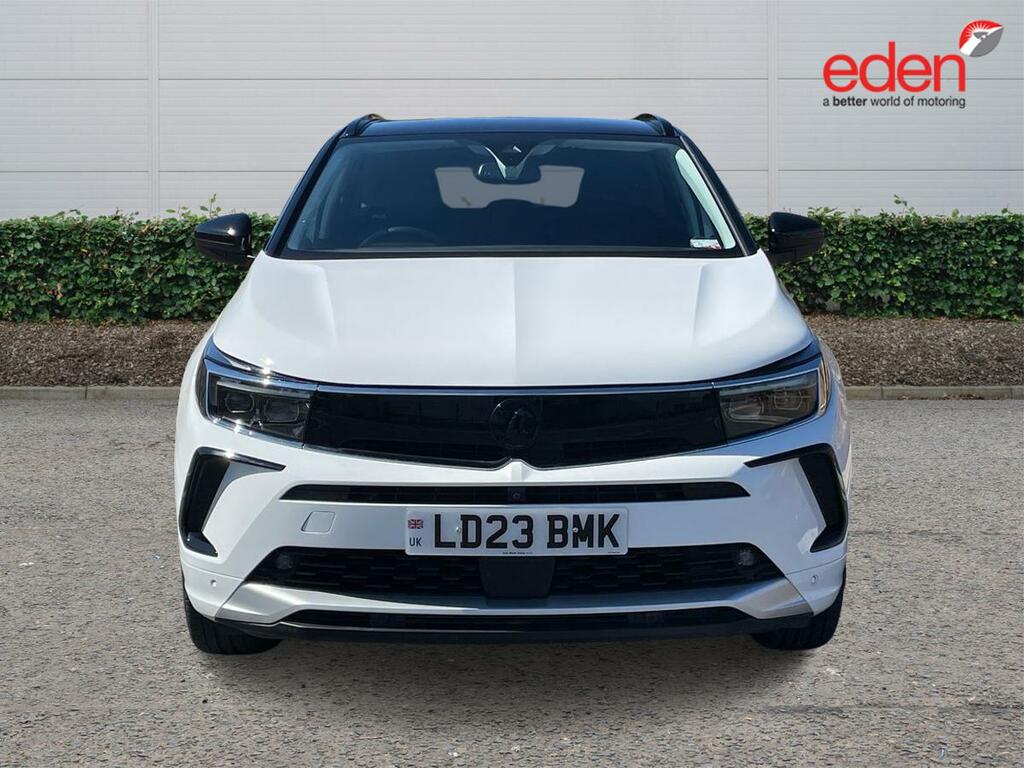 Vauxhall Grandland Ultimate White #2