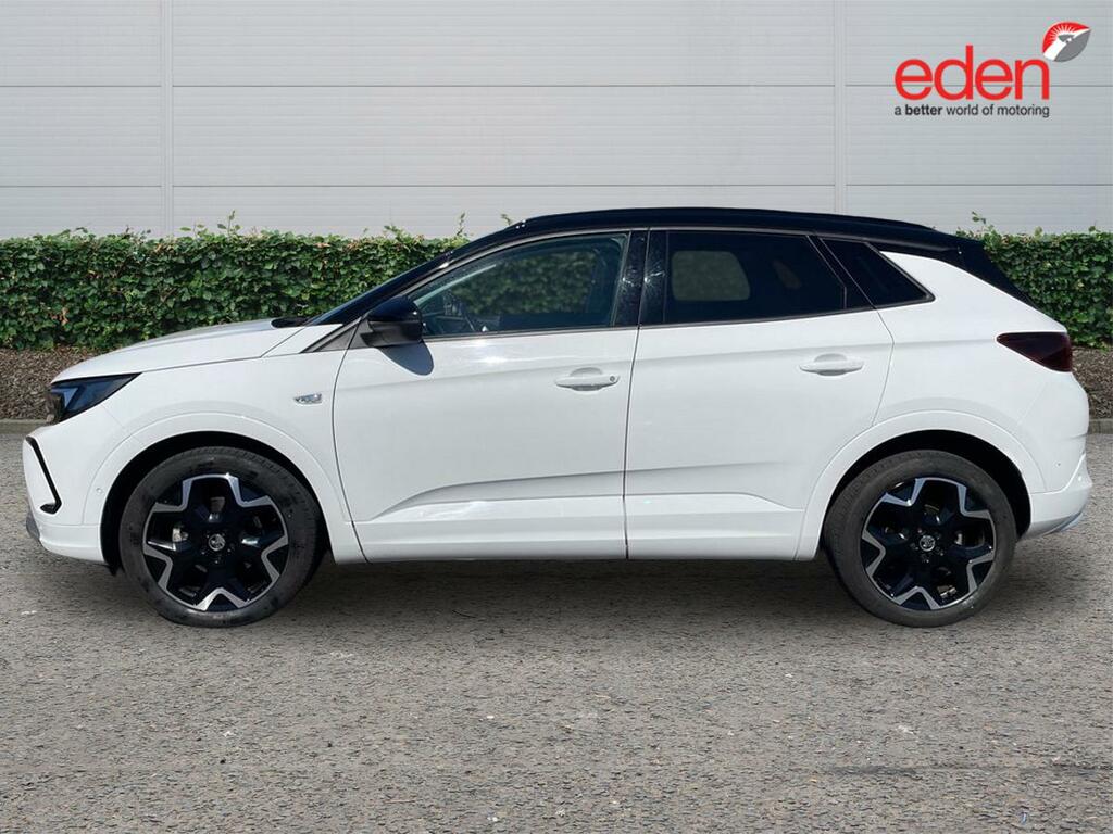Vauxhall Grandland Ultimate White #4