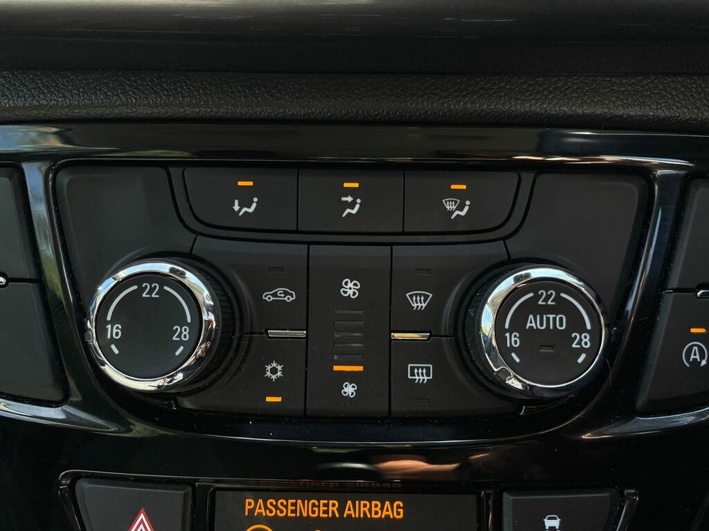Vauxhall Mokka X 1.6I Design Nav Suv Euro 6 Ss Black #18