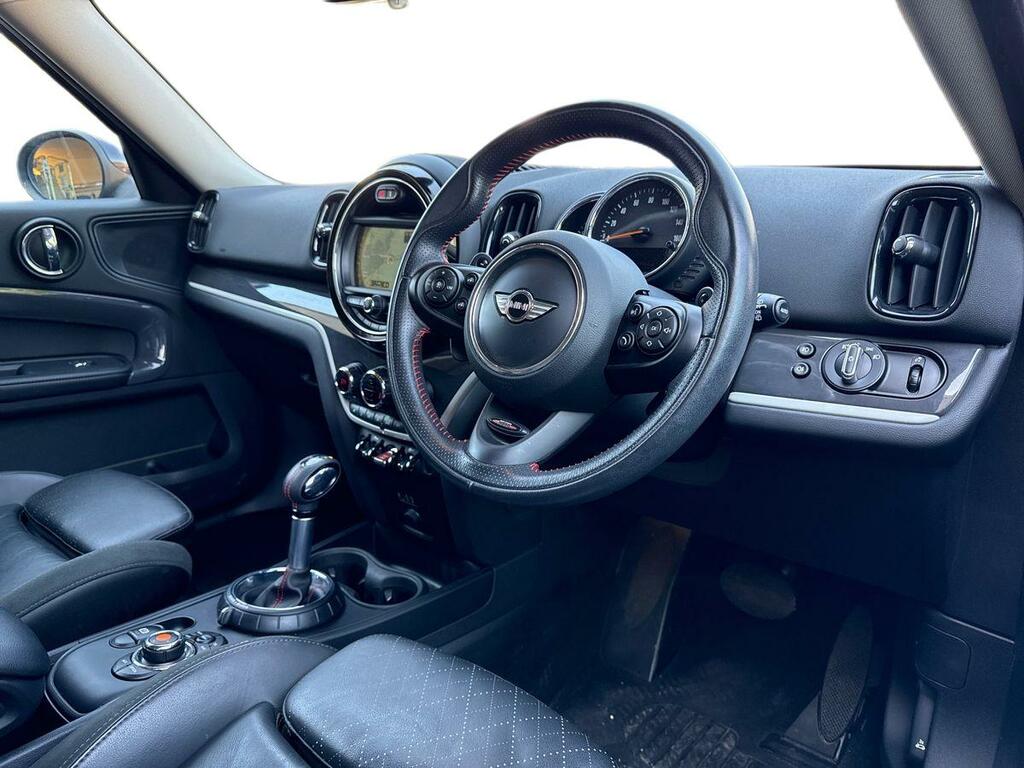 Mini Countryman 1.5 Cooper Suv 6Spd All4 Euro 6 S Red #15