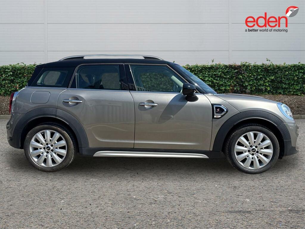 Mini Countryman 1.5 Cooper Suv 6Spd All4 Euro 6 S Red #8
