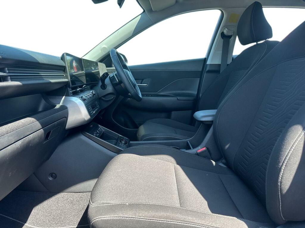 Hyundai Kona 1.6 Gdi Hybrid Ultimate Dct White #10