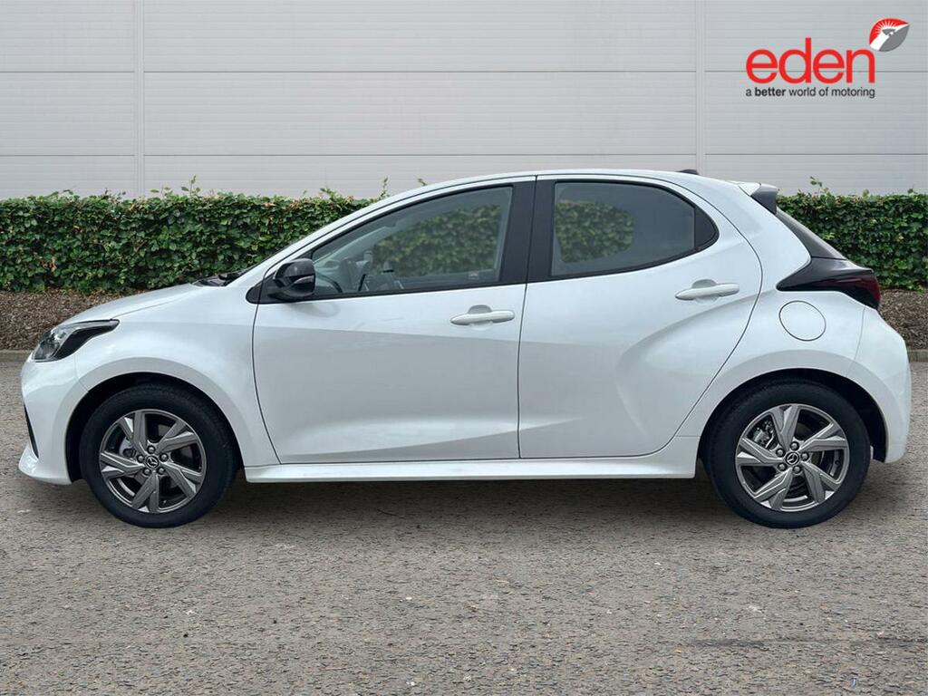 Mazda 2 Exclusive Line  #4