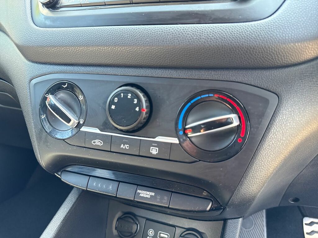 Hyundai I20 1.0 T-gdi Premium Isg 100Ps Blue #18