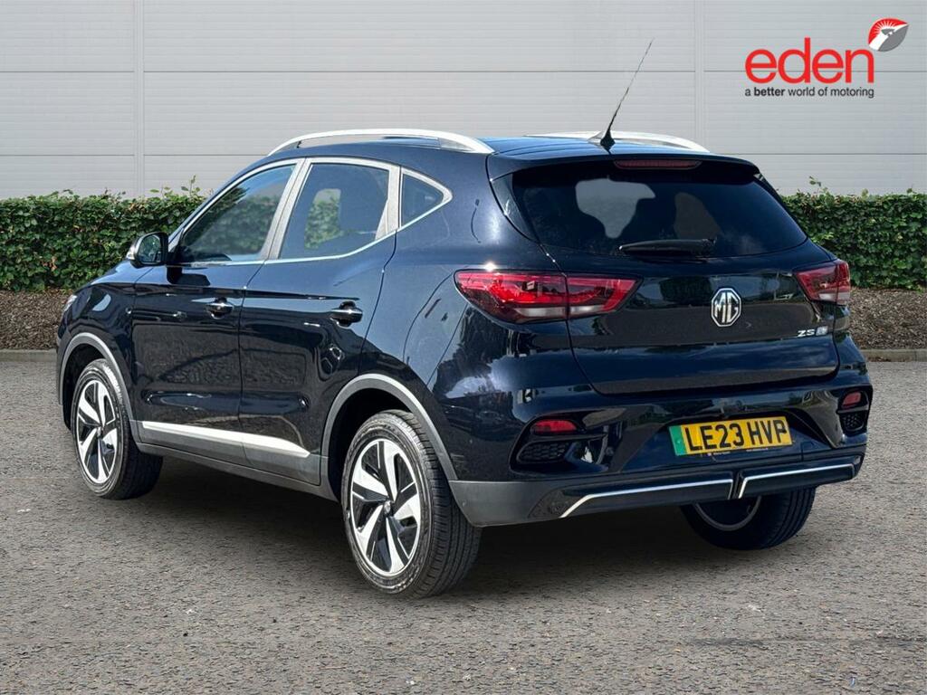MG ZS Trophy Ev Black #5
