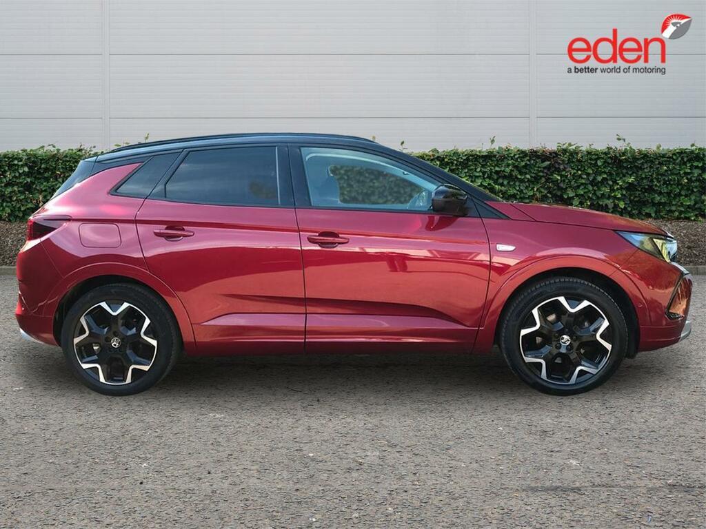 Vauxhall Grandland 1.2 Turbo Ultimate 2023 Red #8