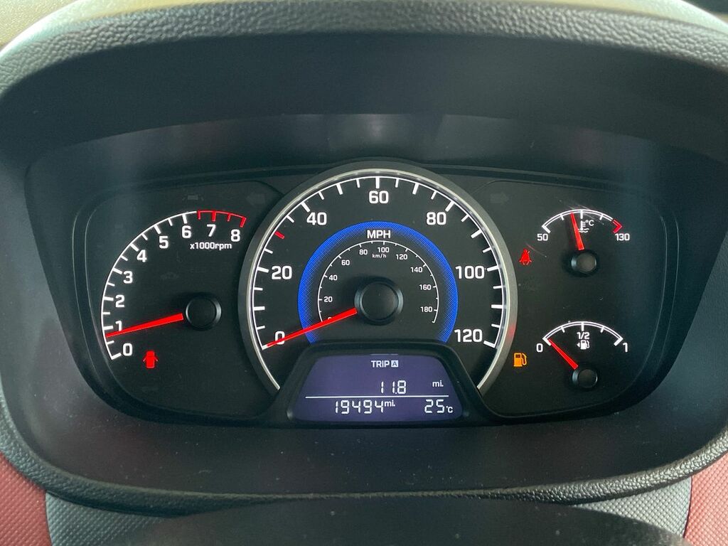 Hyundai I10 1.2 Premium - Air Con - Alloys - Bluetoot Grey #14