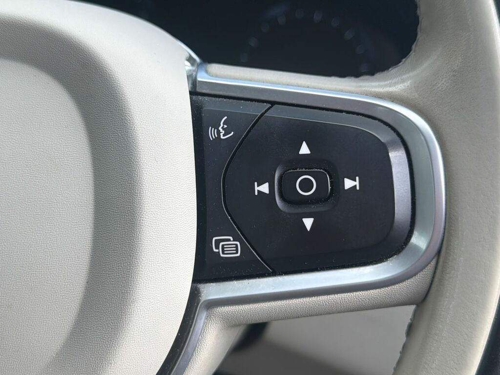 Volvo XC60 Recharge Inscription Pro, T8 Awd Plug-in Hybrid Silver #17