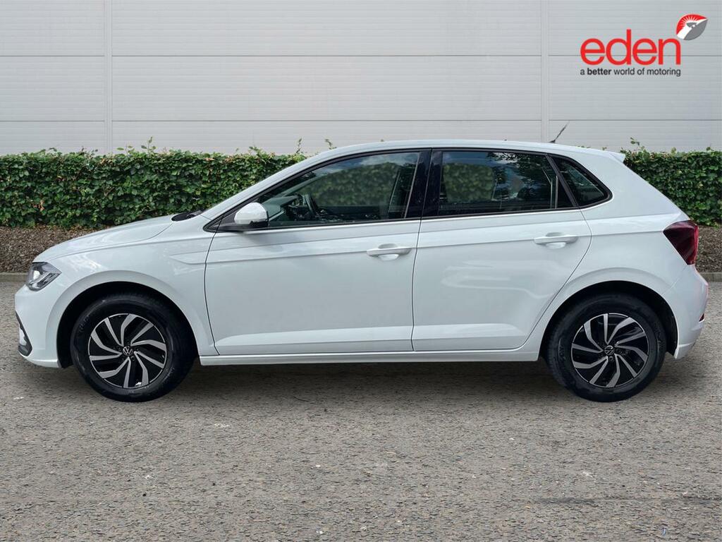 Volkswagen Polo Life White #4