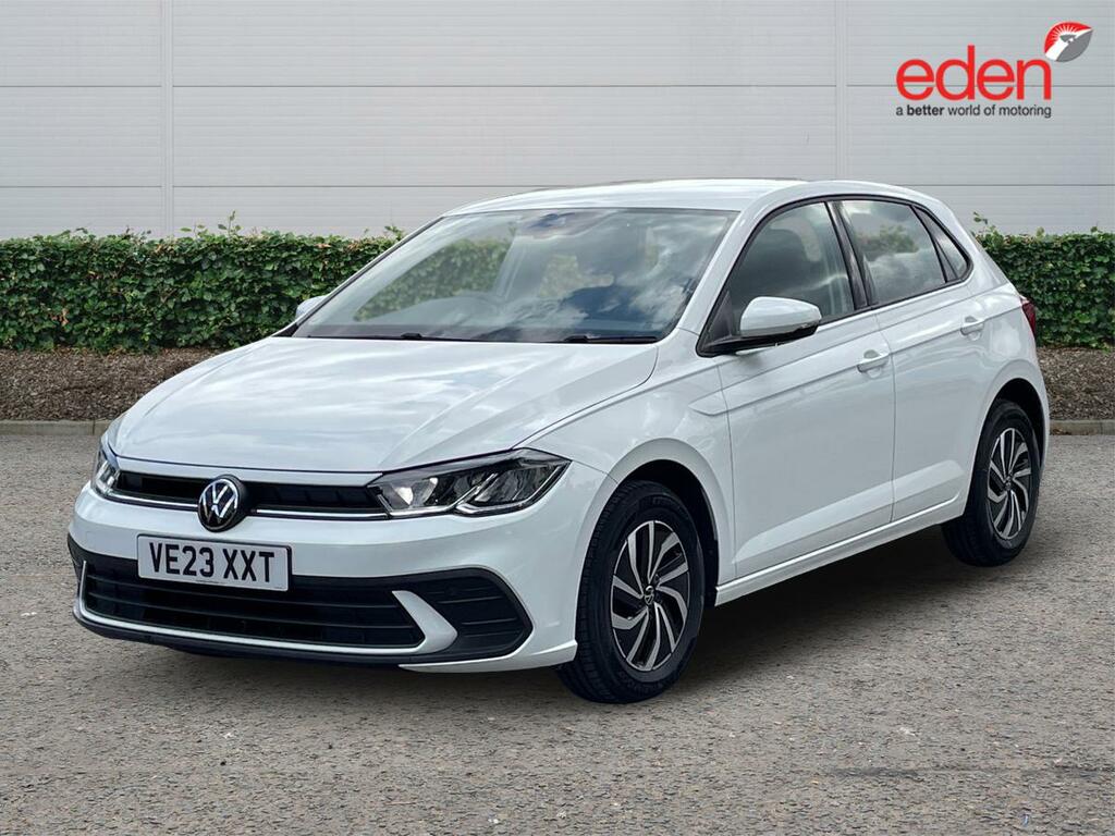 Volkswagen Polo Life White #3