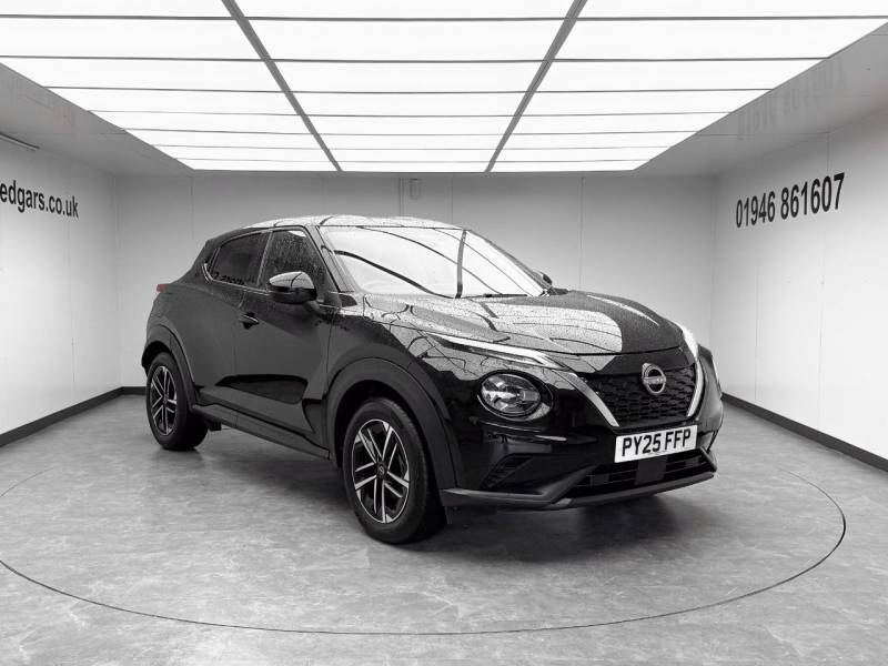 Nissan Juke 1.6 Hybrid N-connecta Black