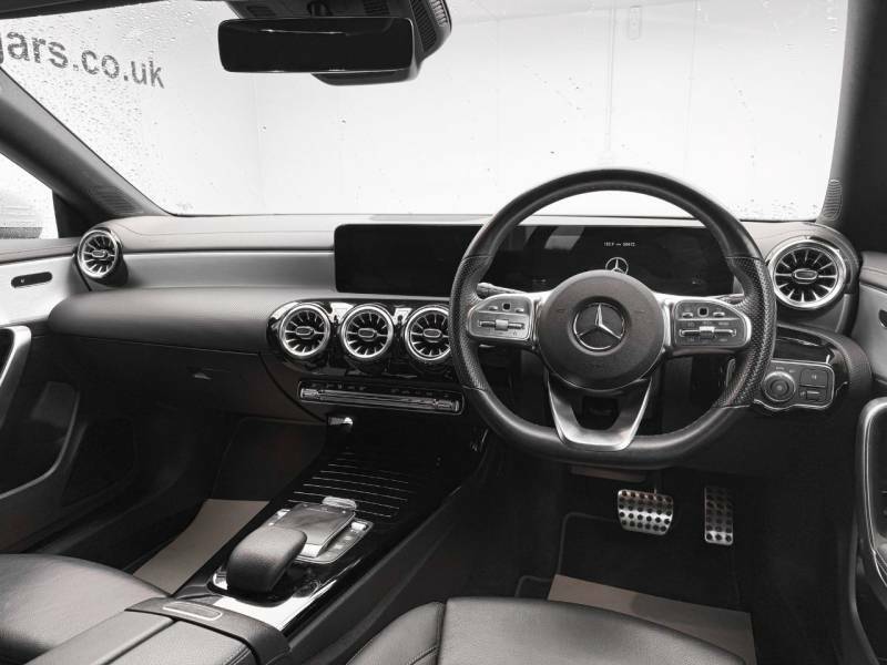 Mercedes-Benz CLA Class Cla 180 Amg Line Premium Tip White #2