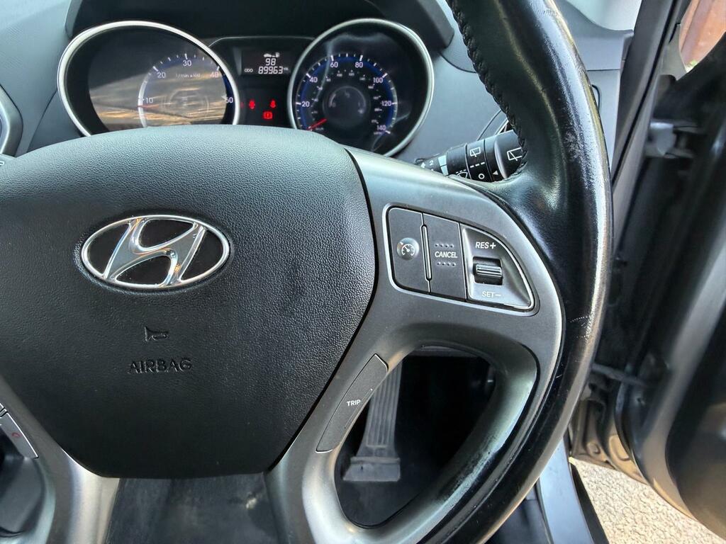 Hyundai Ix35 2.0 Crdi Premium 4Wd Fsh Sat Nav Pan Roof White #42