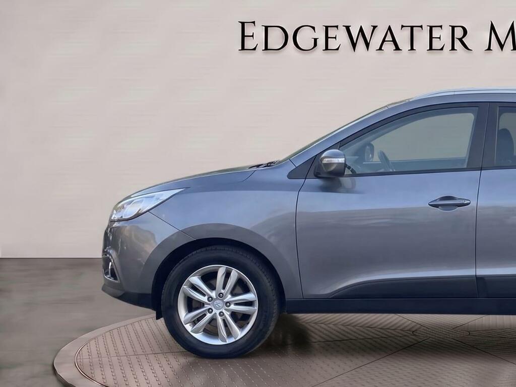 Hyundai Ix35 2.0 Crdi Premium 4Wd Fsh Sat Nav Pan Roof White #24