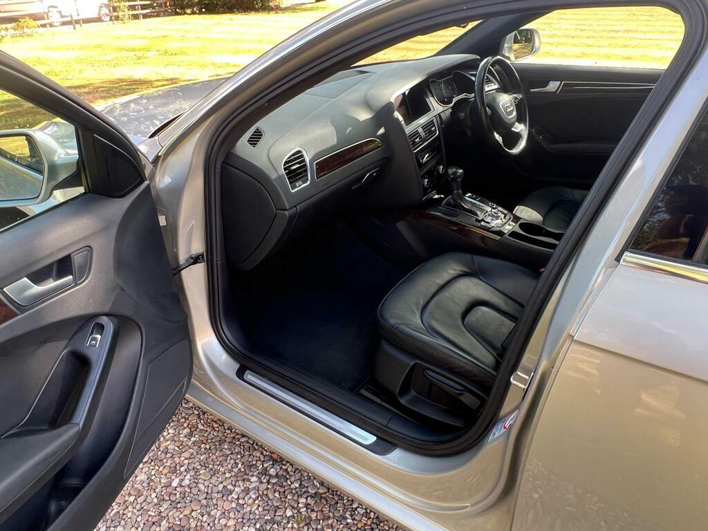 Audi A4 Avant Avant 3.0 Tdi V6 Black Edition Estate S Red #13