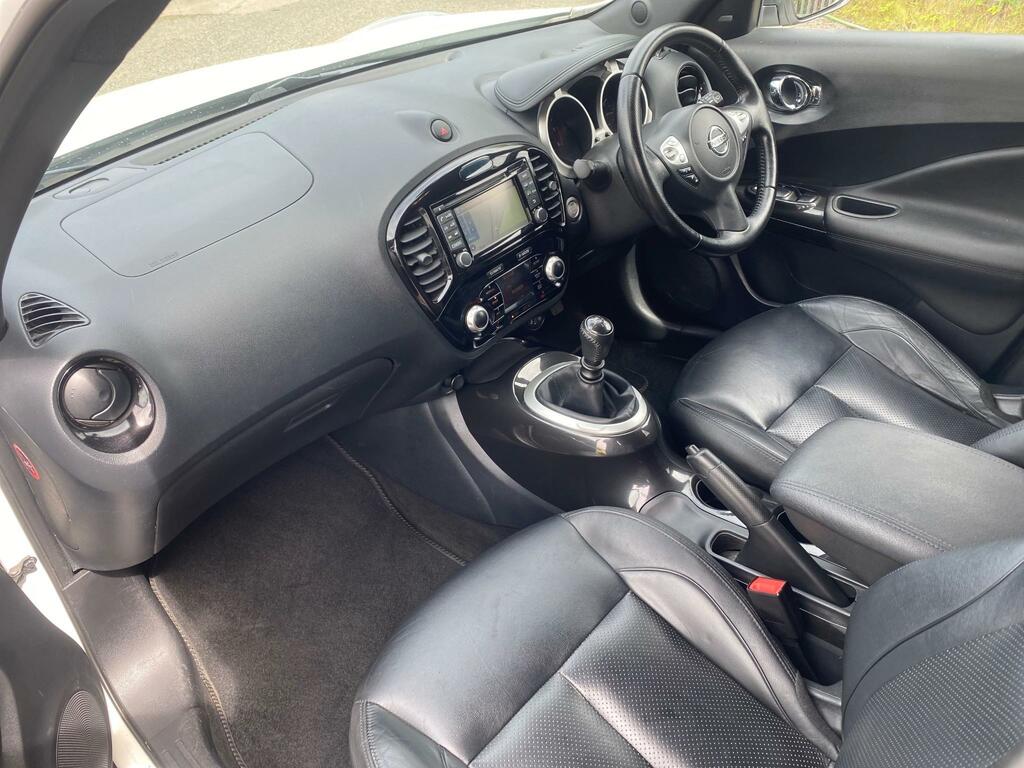 Nissan Juke 1.5 Dci Tekna Ulez Fsh 1 Pre Owner 20 Tax White #5
