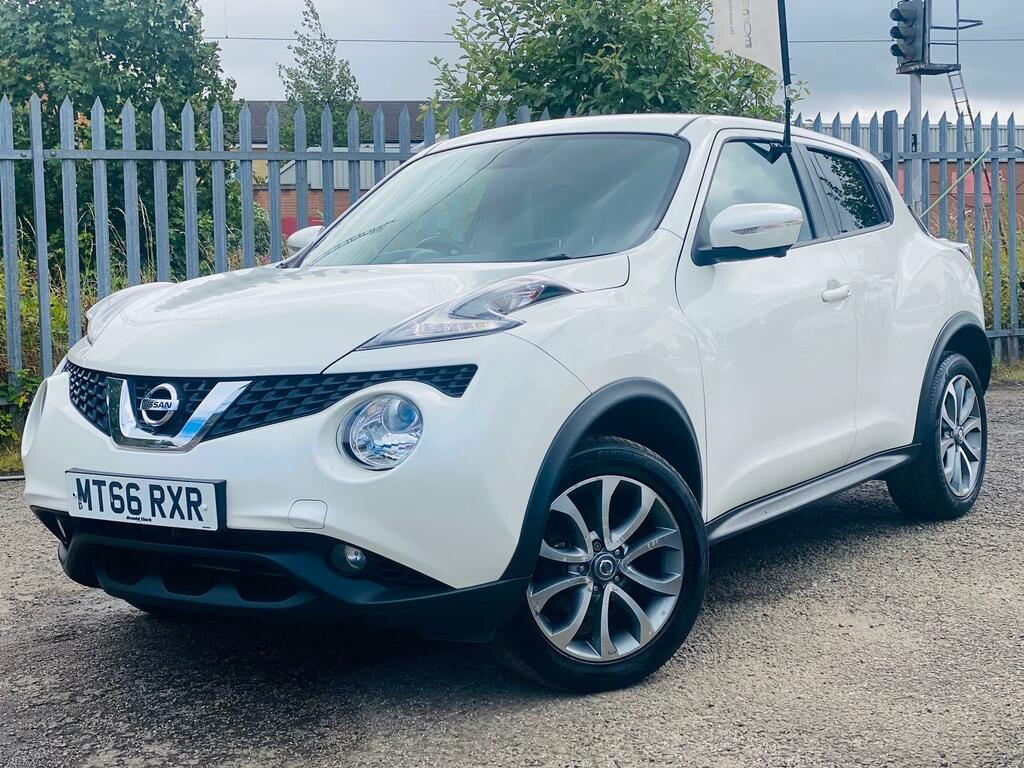 Nissan Juke 1.5 Dci Tekna Ulez Fsh 1 Pre Owner 20 Tax White #3