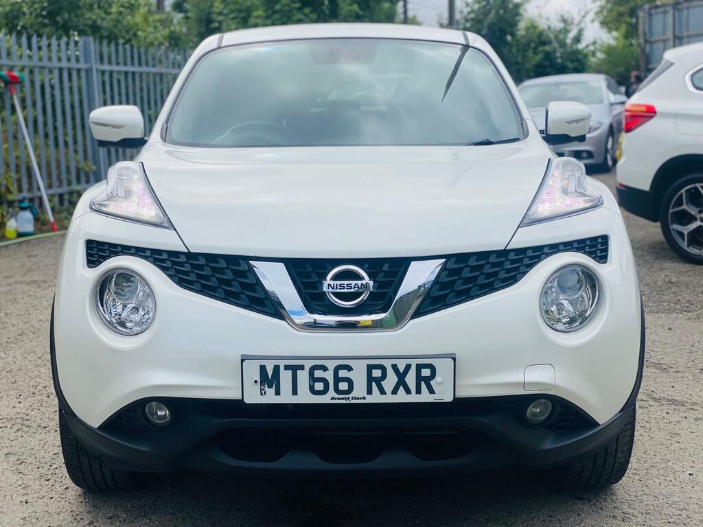 Nissan Juke 1.5 Dci Tekna Ulez Fsh 1 Pre Owner 20 Tax White #2