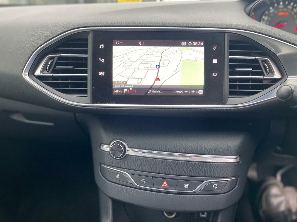 Peugeot 308 SW 1.2 Puretech Allure Estate Eat Euro 6  #13