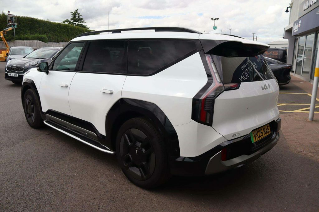 Kia EV9 99.8Kwh Air Suv Rwd 200 Bhp Black #10
