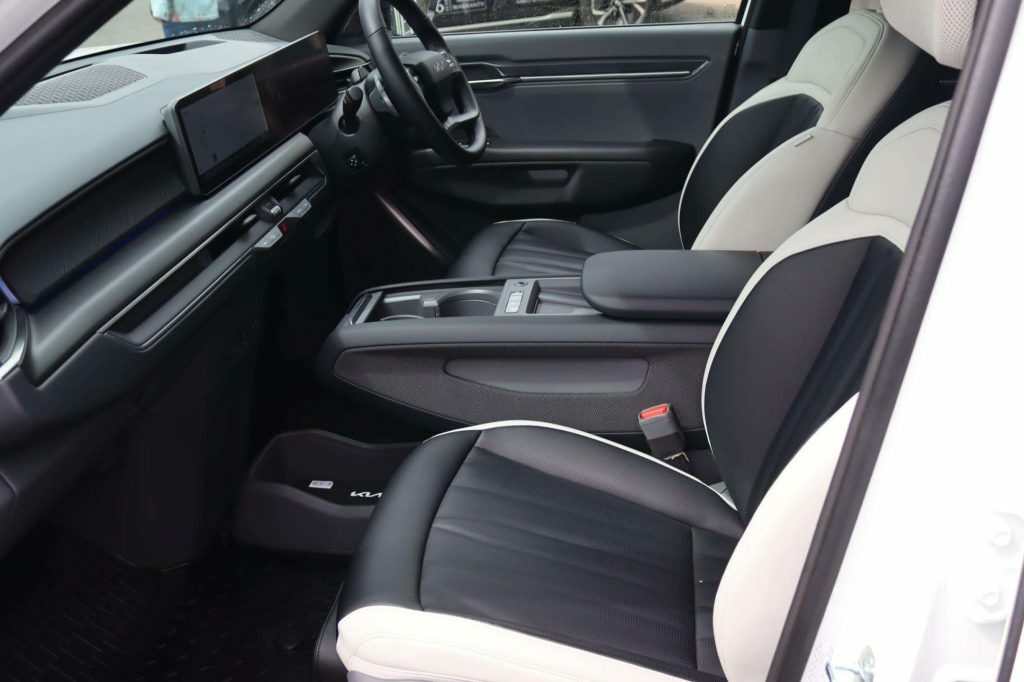 Kia EV9 99.8Kwh Air Suv Rwd 200 Bhp Black #7